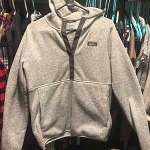 LL BEAN Hooded Fleece Pullover - SIZE SMALL